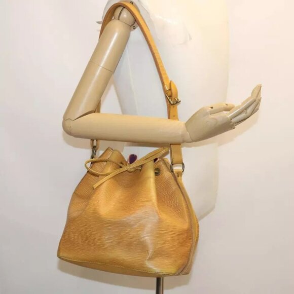 LOUIS VUITTON Epi Petit Noe Shoulder Bag Tassili Yellow - Picture 3 of 16